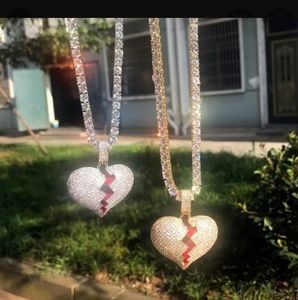 Broken Heart Pendant 14kt